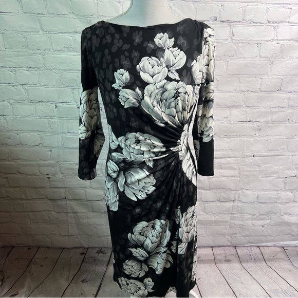 White House Black Market Floral Ruched Dress 10 - Picture 1 of 8